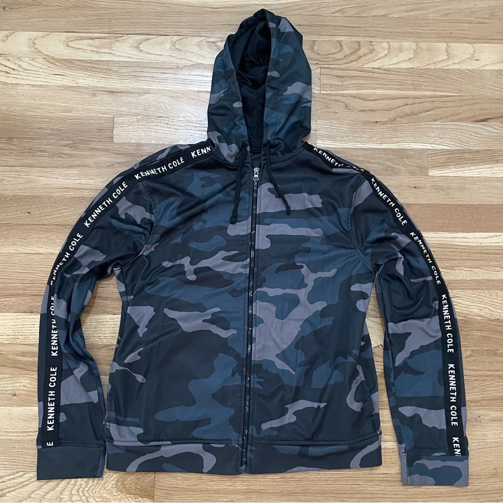 Kenneth Cole Camouflage Hoodie zip up for Men Size Medium